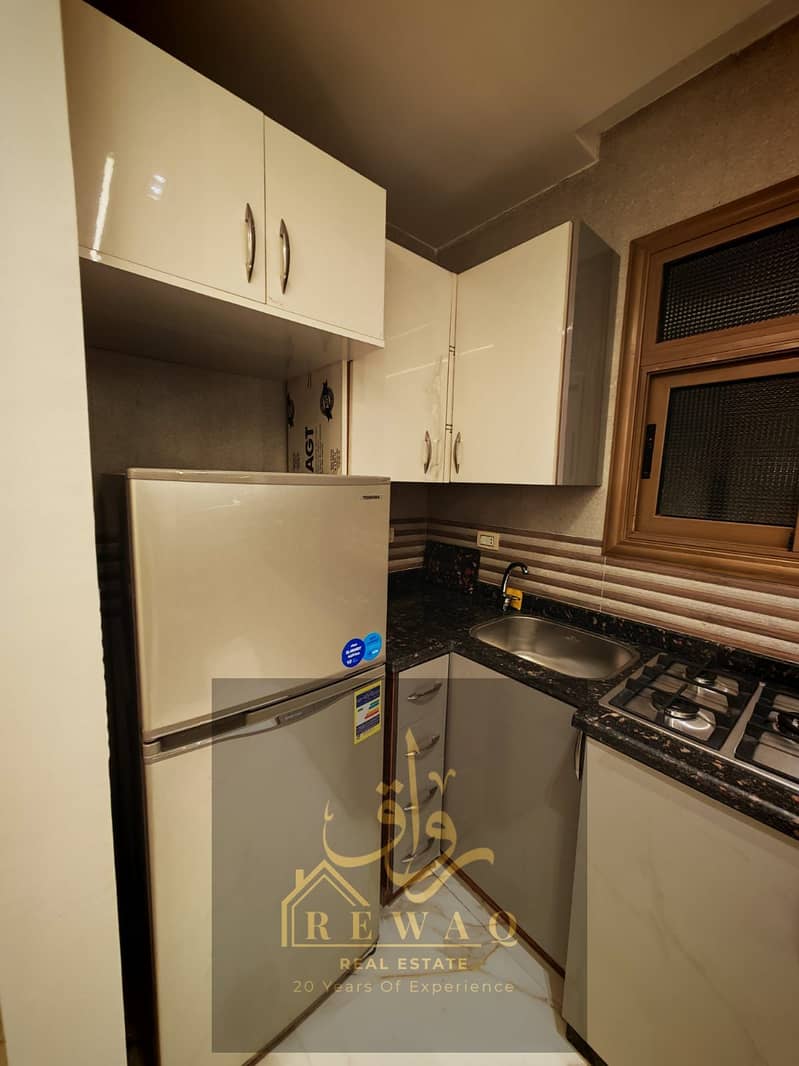 15 d07a3dbd-9c8c-4cb2-b626-54f3e9e77eeb. jpeg