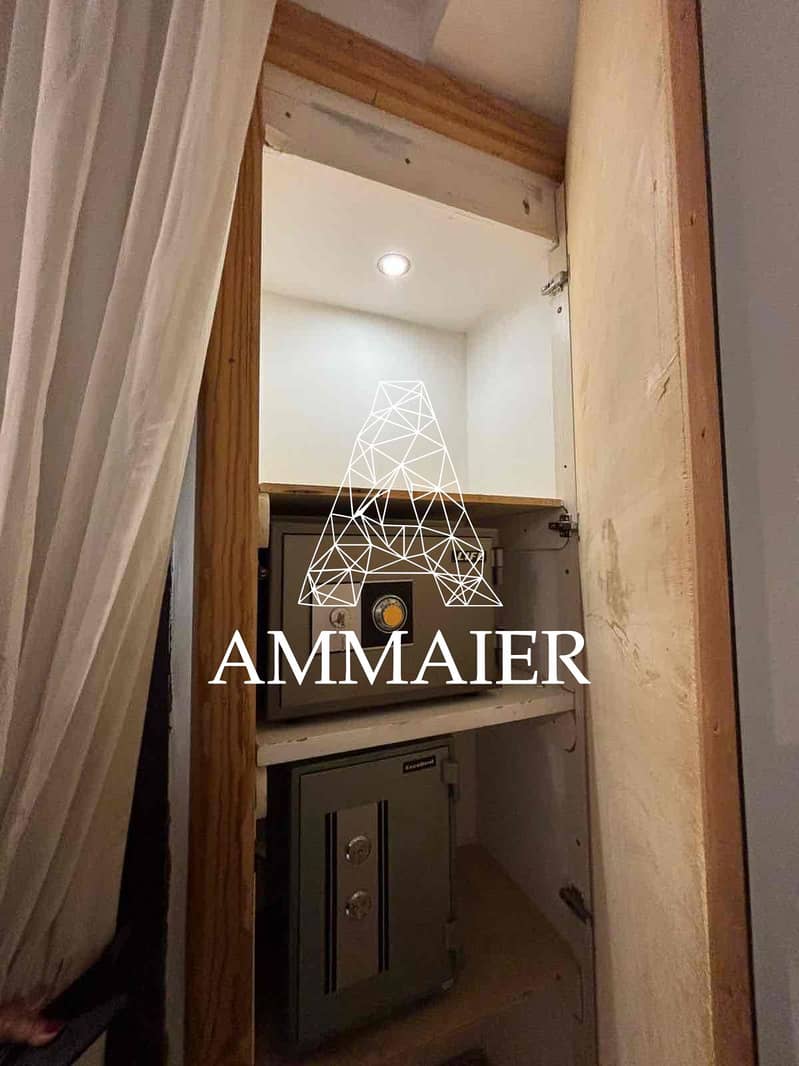 10 46f793d4-cb55-4871-af12-0b3b6ba43f54. jpg