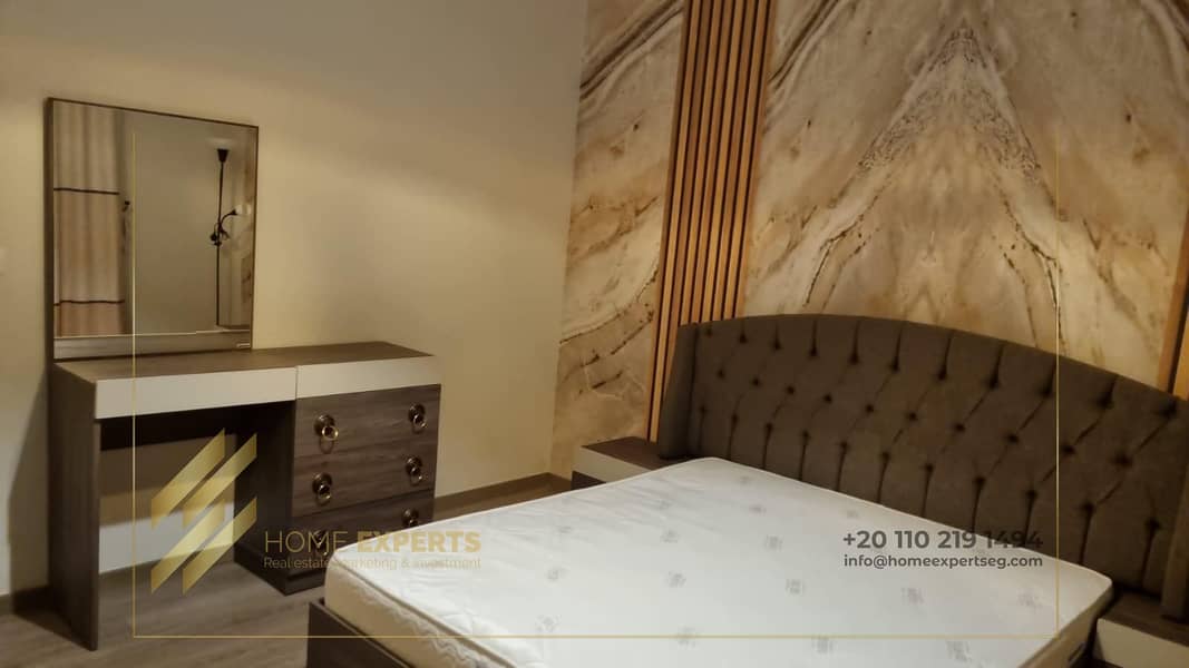 9 908d3b44-f90f-407d-b3eb-1833fb7dc60c. jpg