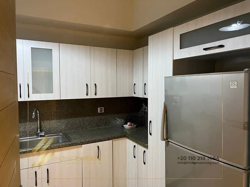 11 9ac01cab-ea6a-472f-8b57-d2529c5cd813. jpg