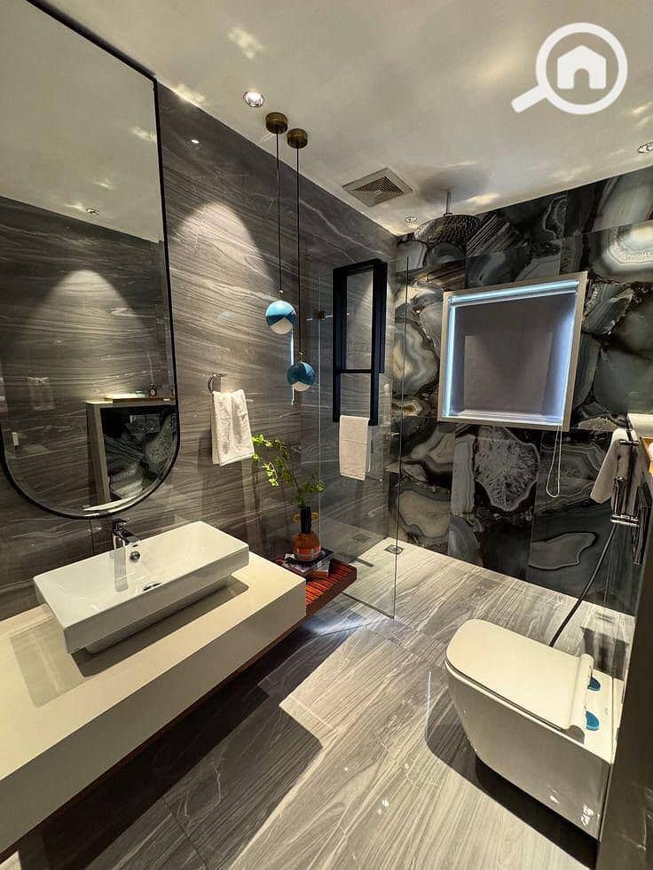 10 583318949_3632550996886246_8415486208522680115_n. jpg