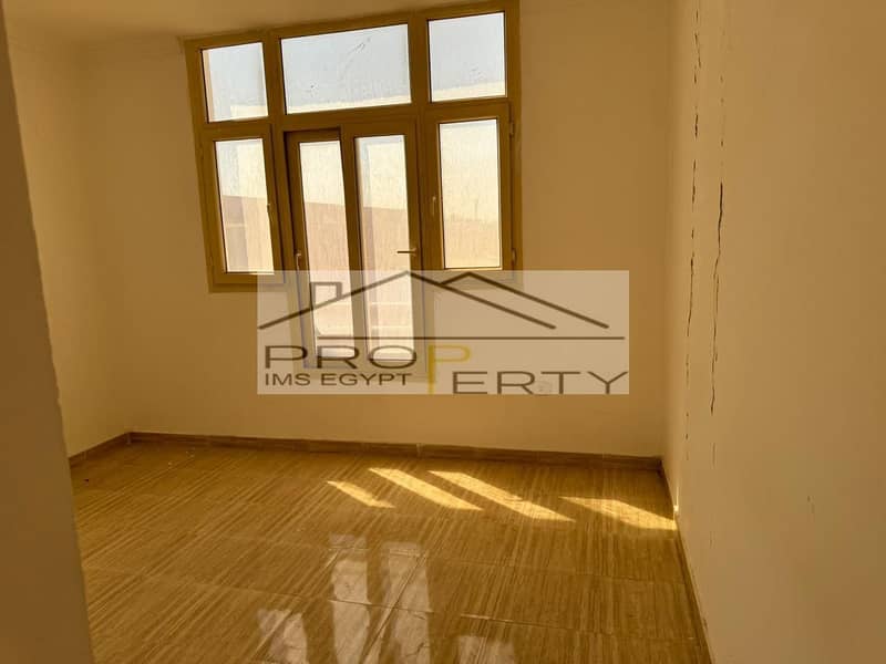 5 29fa432b-f24f-44ef-ad68-a16dbcf7ffca. jpg