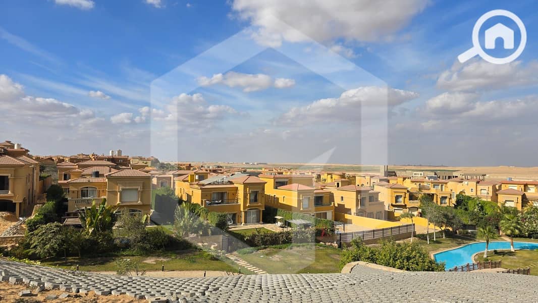 11 Royal Meadows 11. jpeg