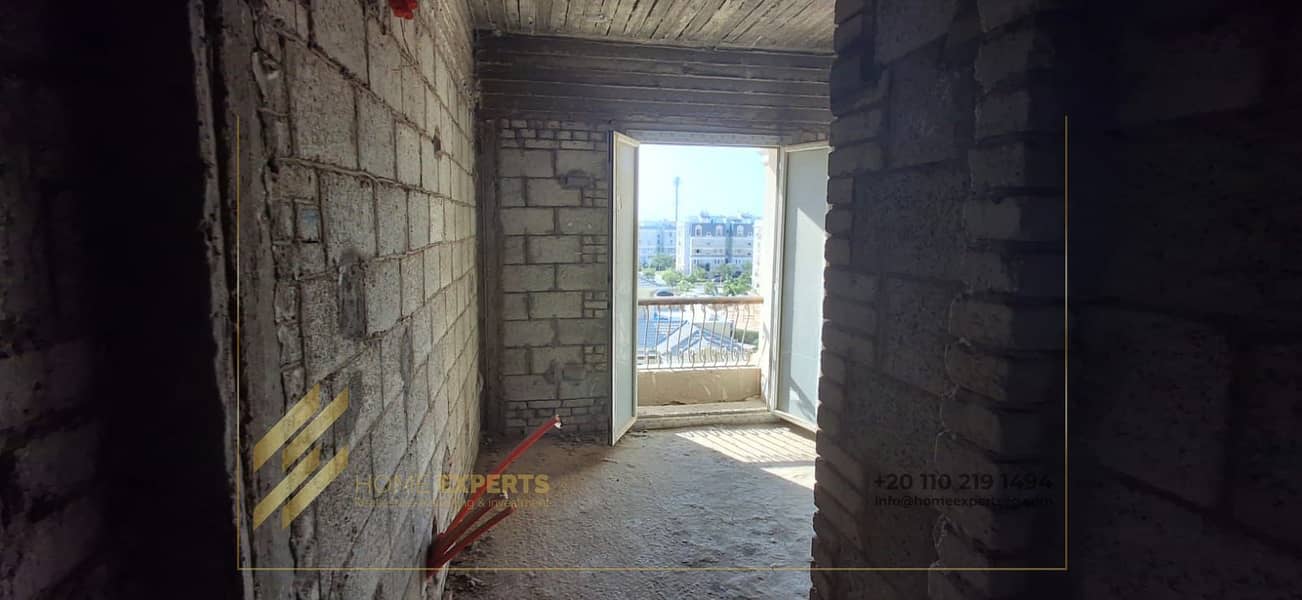 10 d7eed2e2-520f-4b60-8564-8c1007a1d2c1. jpg