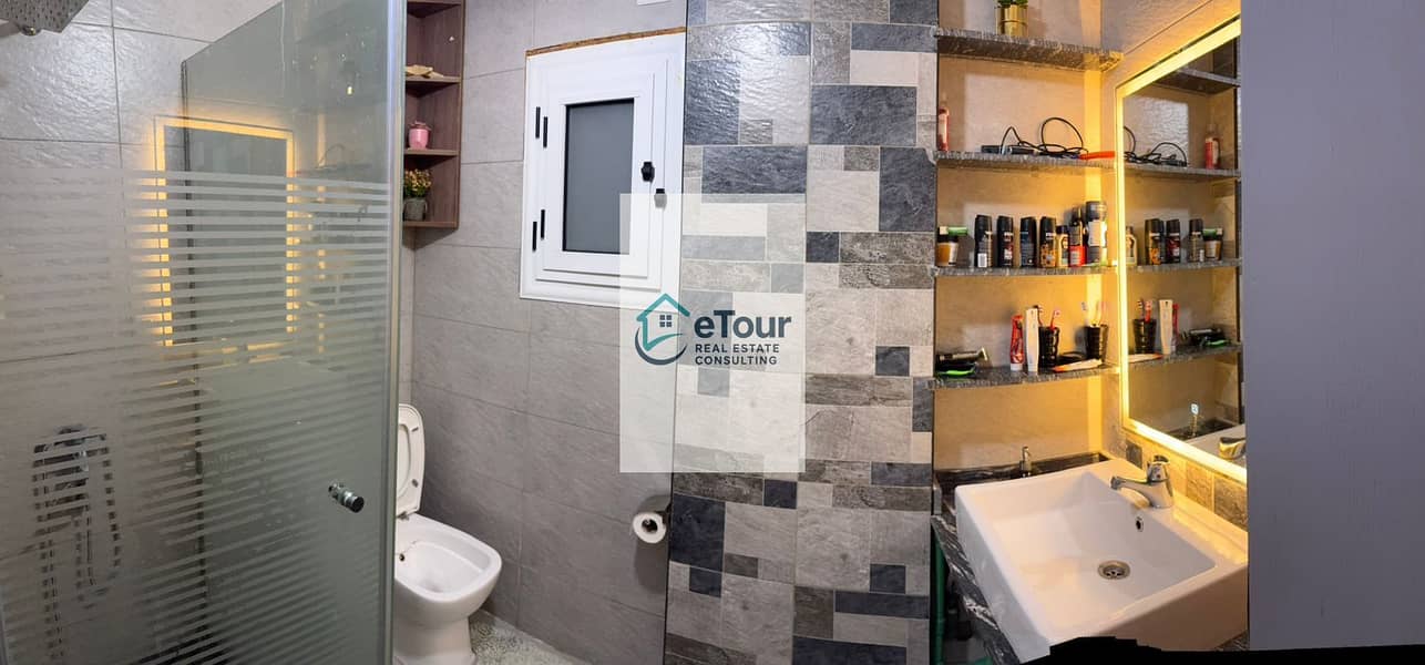 7 29c30c9d-4ffe-4935-99ff-4712b7240319. jpg