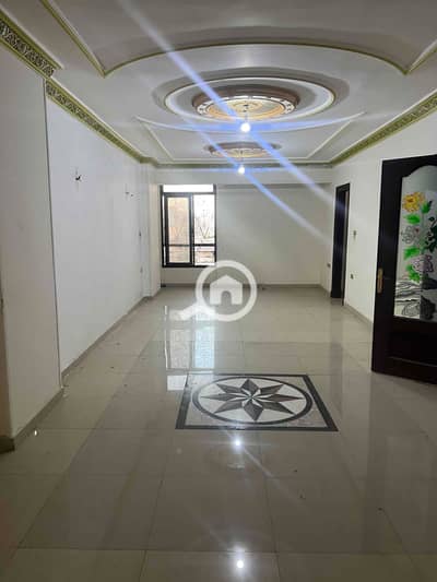 شقة 3 غرف نوم للايجار في كفر عبدو، الإسكندرية - IMG_5952. jpg