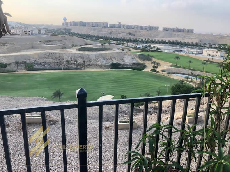 2 5946edc8-8773-44e5-9425-c5277cea9638. jpg