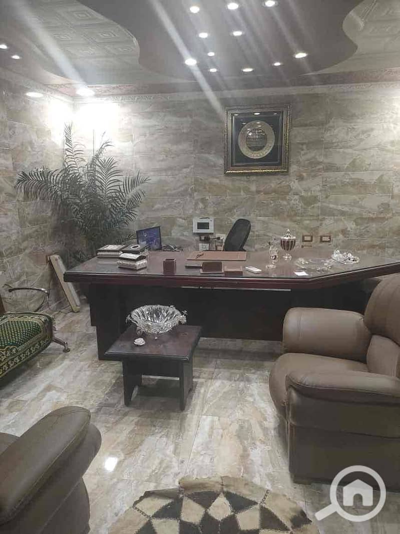 23 5b469b58-40ff-4661-8829-ef2c468cc54c. jpg