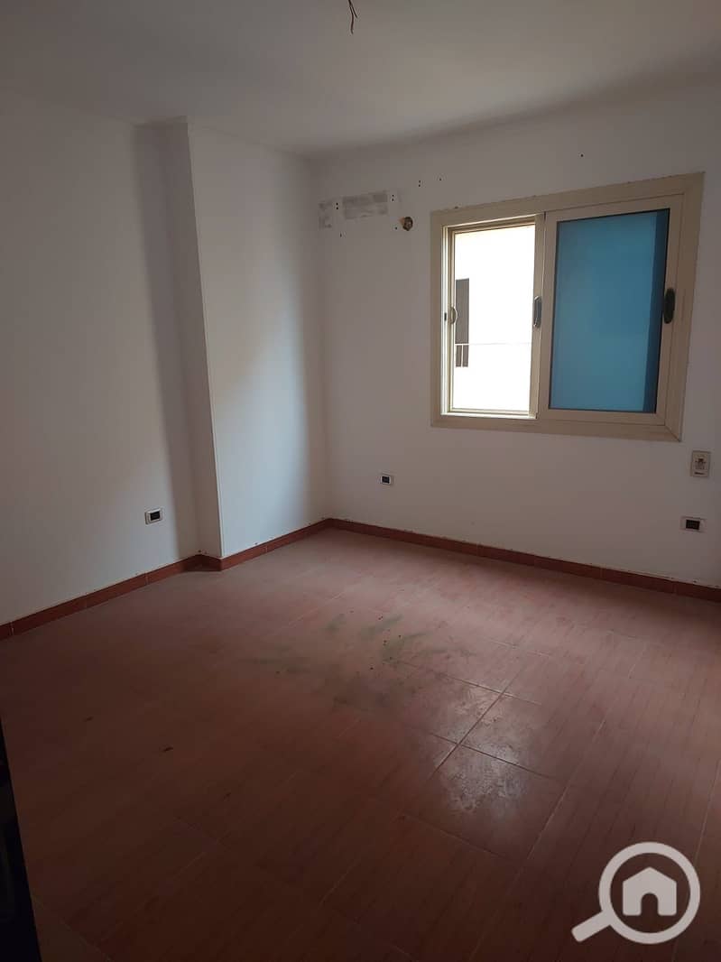 4 WhatsApp Image 2025-12-28 at 5.19. 18 PM (1). jpeg