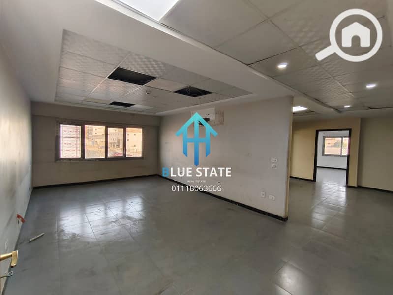 11 01118063666 (14). png