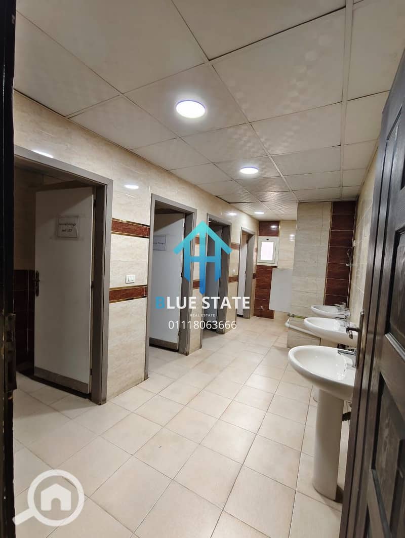 13 01118063666 (1). png