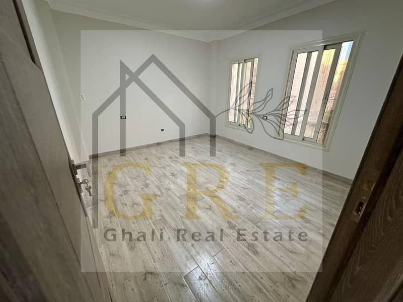 4 af54447d-afcd-4113-9a74-22ab664d6fdf. jpg