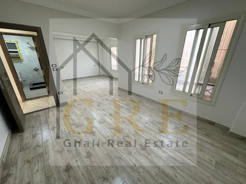 7 c3f4e4c3-3550-4bb6-80be-bc05a814b71f. jpg