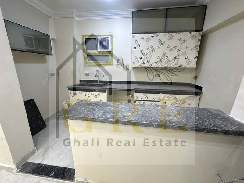 3 08845bf2-5b8b-4dbe-ad84-7accde28fbd5. jpg