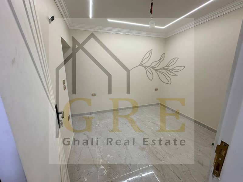 10 999fe1c4-7898-4faa-880e-fd60ba7482cd. jpg