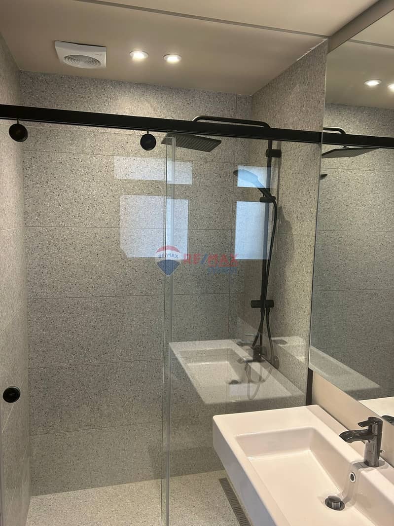 11 WhatsApp Image 2025-12-30 at 8.55. 26 PM (3). jpeg