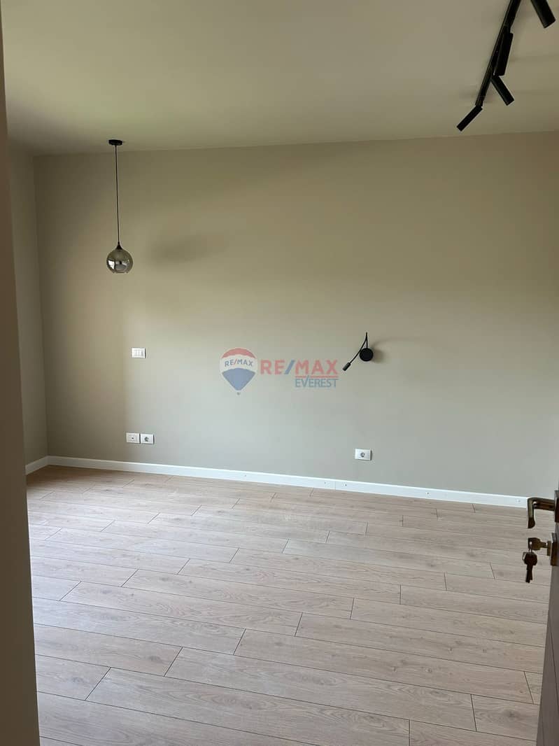 12 WhatsApp Image 2025-12-30 at 8.55. 26 PM. jpeg