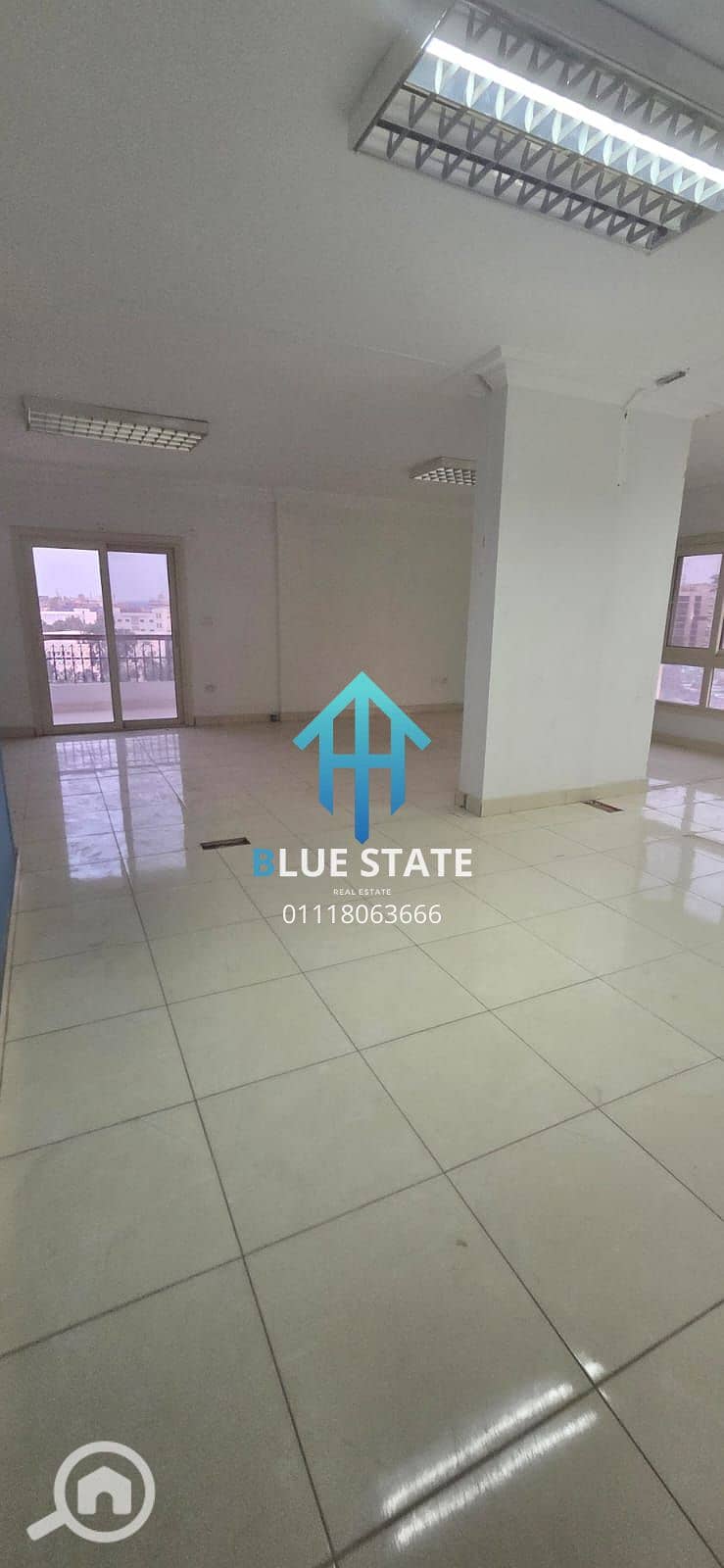 2 01118063666 (5). png