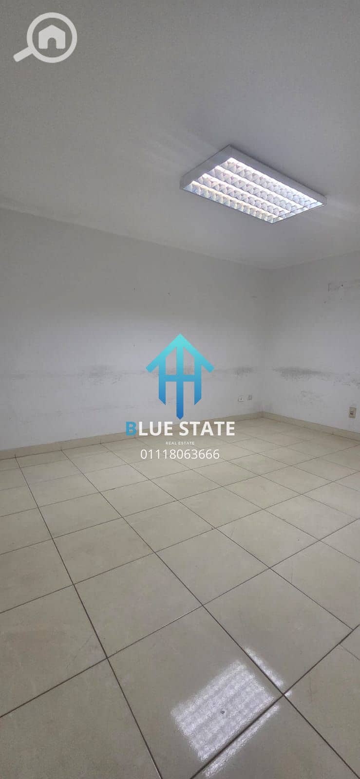 6 01118063666 (1). png