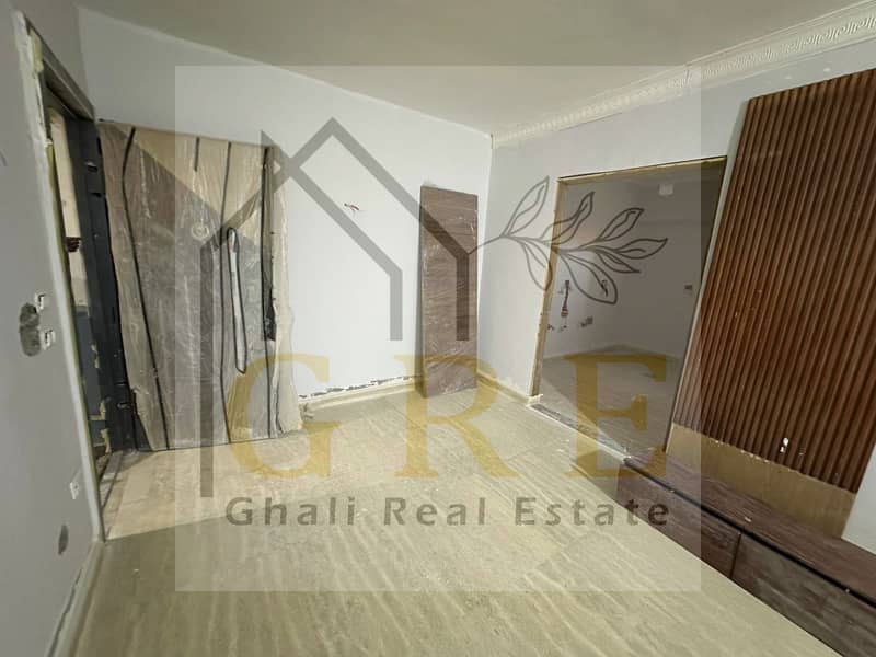 12 a0a7c7f8-7f5e-414f-95c5-8782c46ee837. jpg