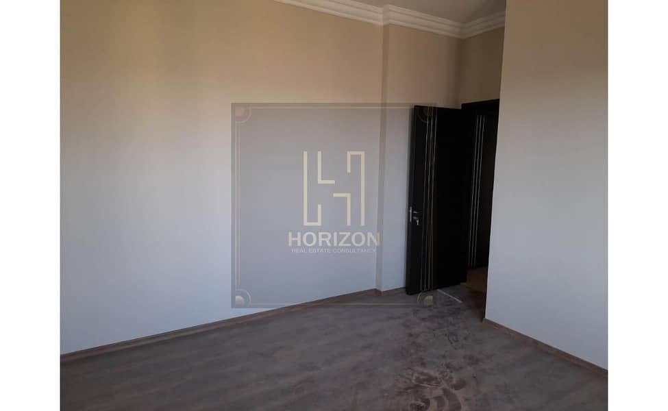 5 WhatsApp Image 2026-01-02 at 7.17. 02 PM. jpg