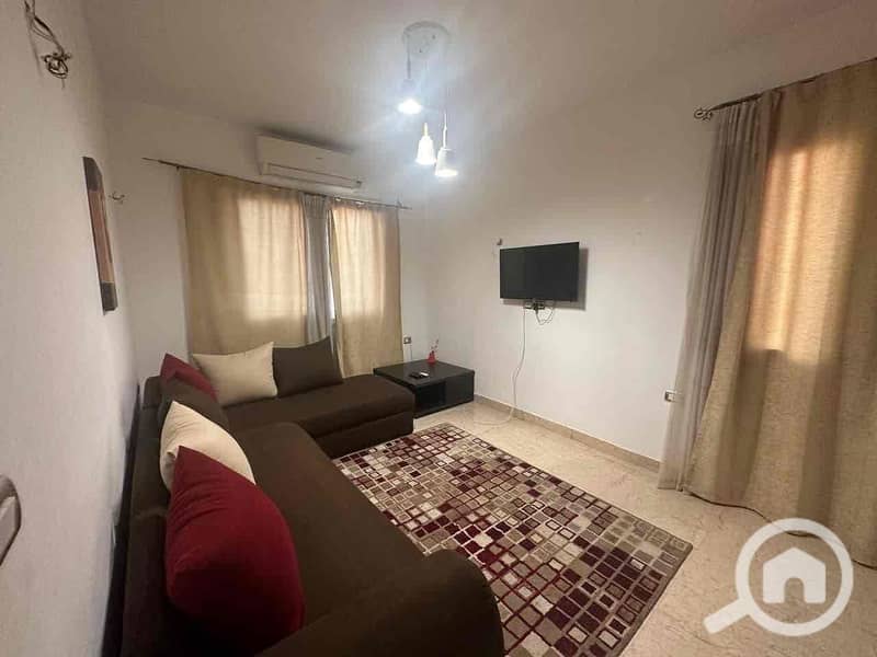 8 b499e663-9669-4623-aa21-0ed3b858431c. jpg