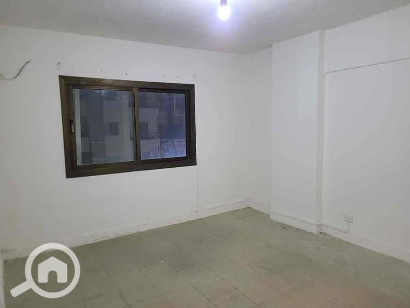 2 b37d5722-04ed-4314-830d-b9461033a82a. jpg