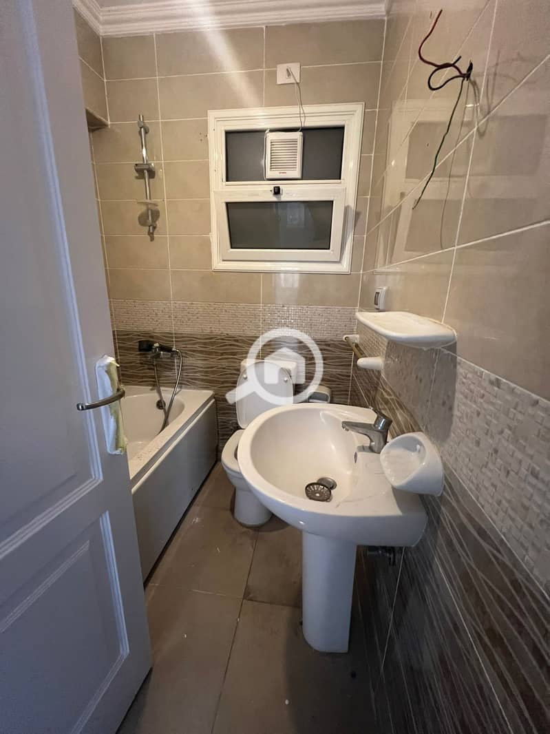 11 WhatsApp_Image_2025-12-31_at_8.53. 26_PM. jpeg