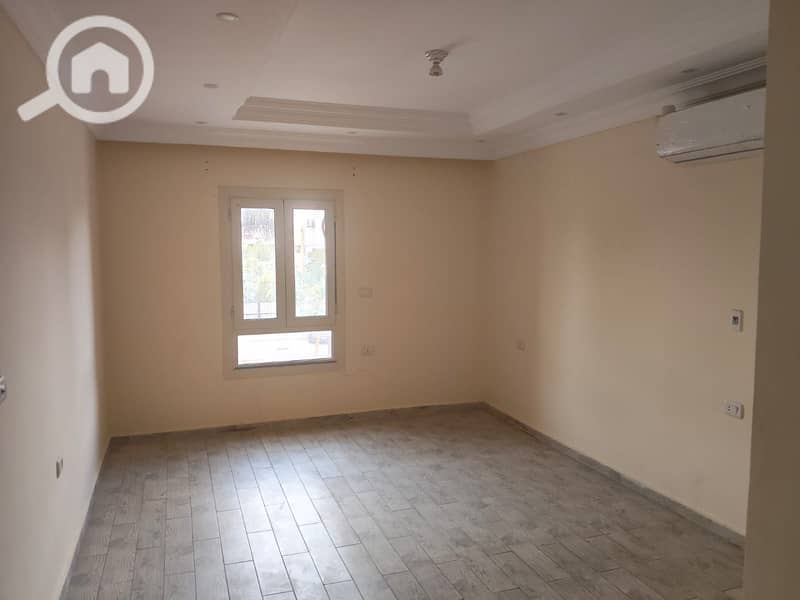 9 39471e9a-b41c-453c-833a-158906ff193a. jpg