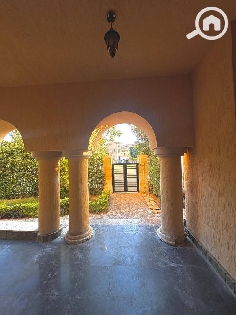 6 0dc3b0c7-bf6f-4aef-8acc-41ef8b079470. jpg