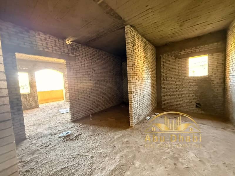 6 567687111_807618335348398_2580188839588737300_n. jpg