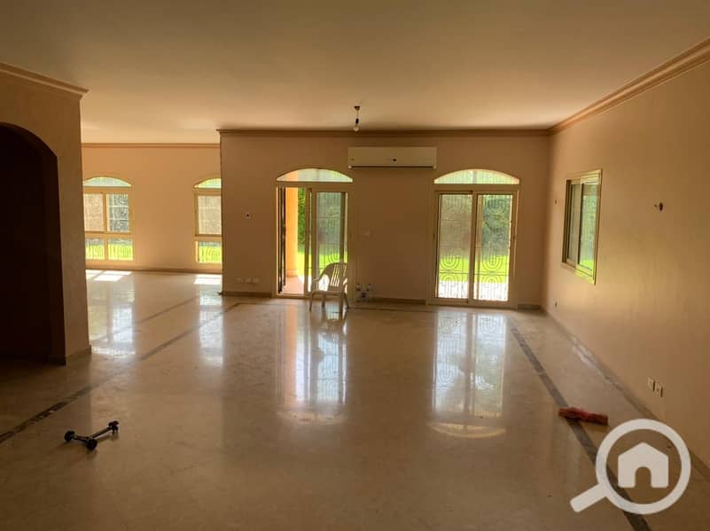 3 03cfd440-e7cf-48e1-80e0-31d4be22d69f. jpg