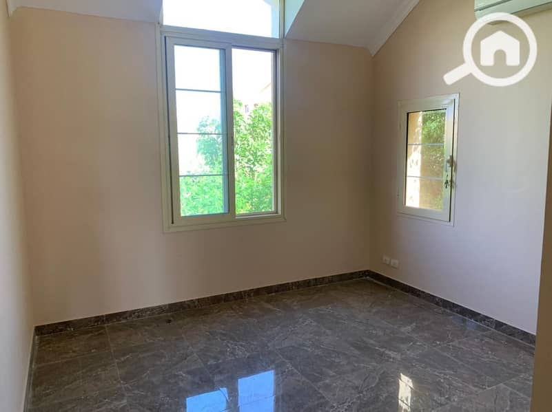 4 3b7622a4-4d1d-4d23-8ec6-893170618419. jpg