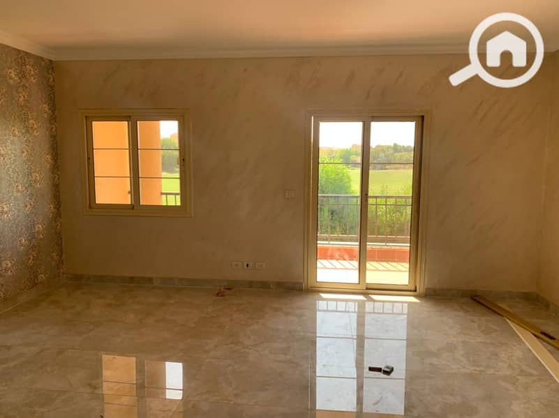 10 4f66a70a-f893-4730-a5fb-a0570328bbb8. jpg