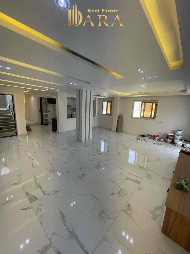 15 9d55d1c7-f22f-4843-aa7b-9920a4802332. jpg