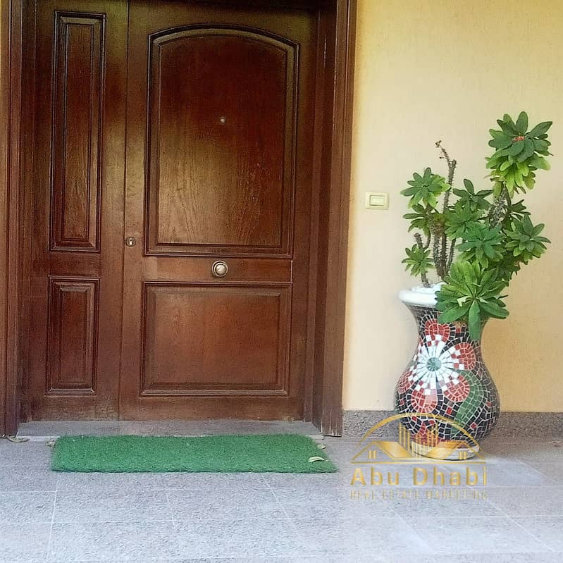 17 7a9df92d-cc7f-4234-a723-6ed02faafdaa. jpg