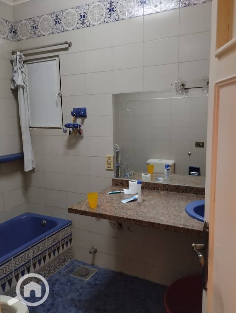 9 09c1f3d2-5338-451a-81c3-a839acb37294. jpeg