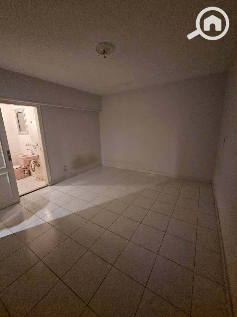 4 b38740ac-dc21-4b21-a982-5a5ac8e52429. jpeg