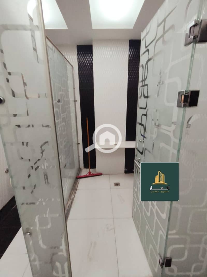 16 WhatsApp Image 2025-12-25 at 11.41. 33 PM254. jpeg