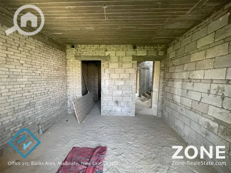 4 e58b5bb1-fdde-4287-adea-2c6d2a49d1bc. jpg