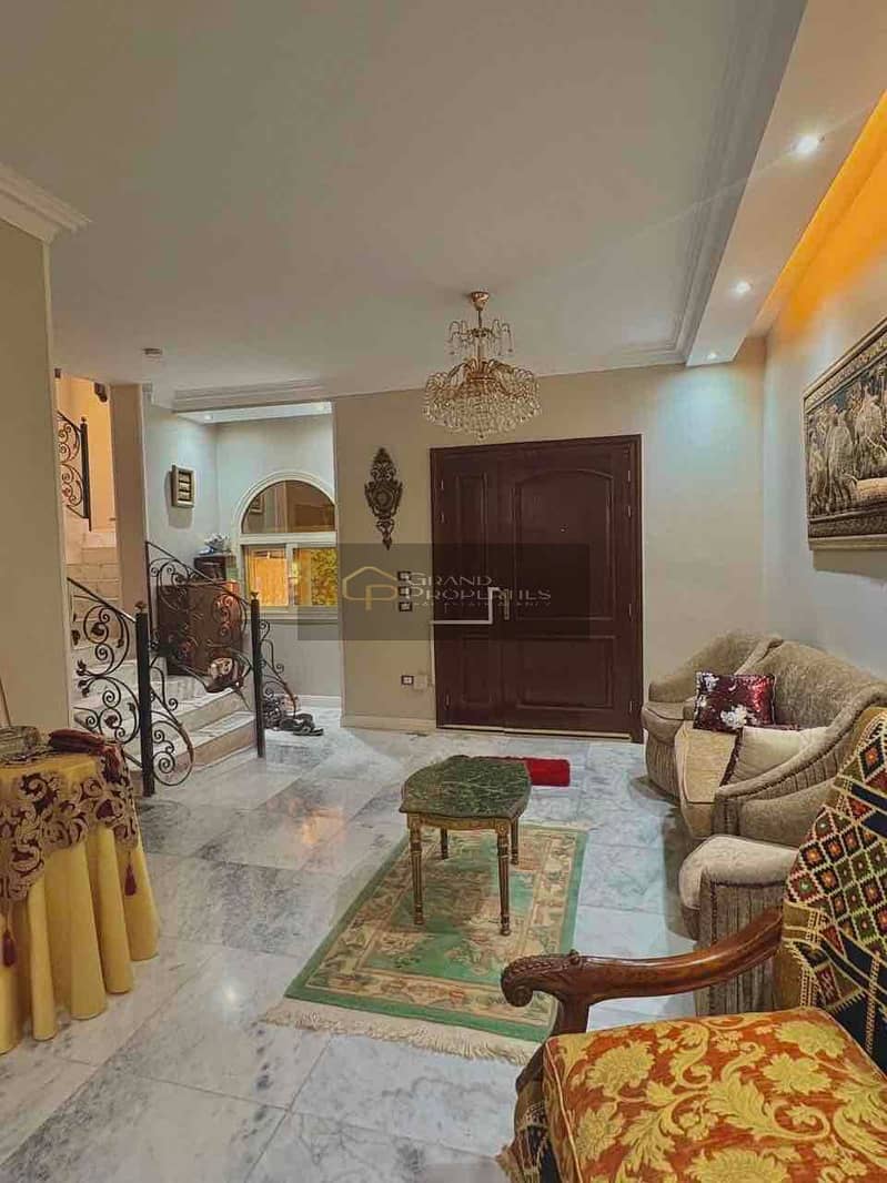 8 43cf9354-5025-45e8-913a-cccf263f2c83. jpg