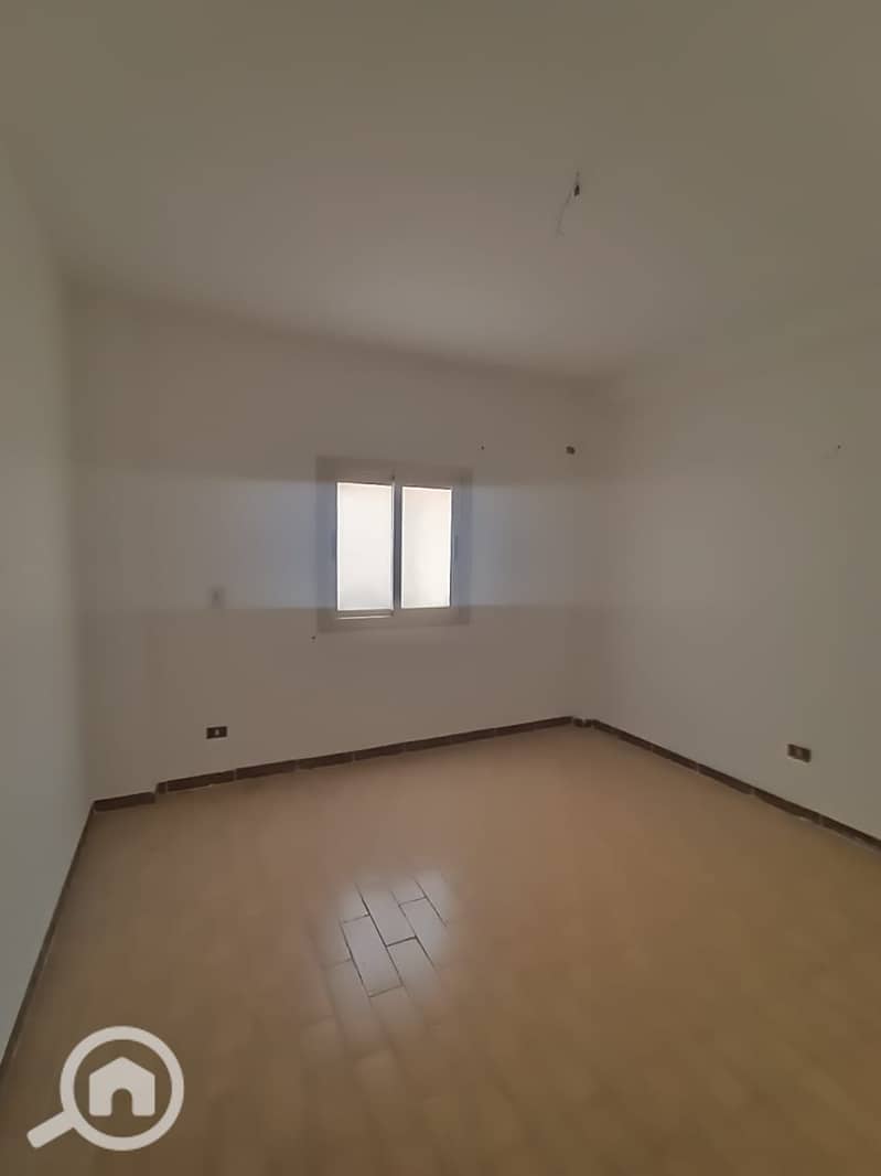 5 WhatsApp Image 2026-01-03 at 1.12. 47 PM. jpeg