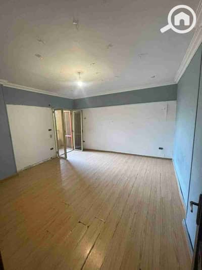 شقة 3 غرف نوم للايجار في الشيخ زايد، الجيزة - IMG-20260102-WA0017. jpg