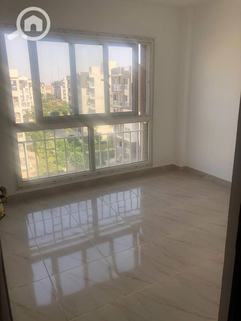 4 0b619491-6c34-4d72-ac7c-50066a697561. jpg