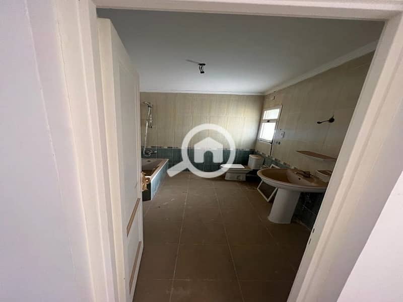 6 16eb41ed-01c8-4664-b0e3-904b67682813. jpg