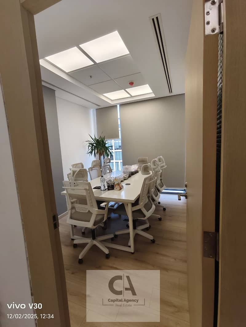 3 f2d5134e-0466-4e5a-84c7-f9c911557170. jpg