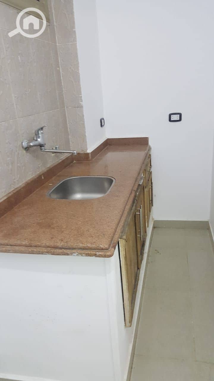 4 WhatsApp Image 2026-01-01 at 18.01. 41. jpeg