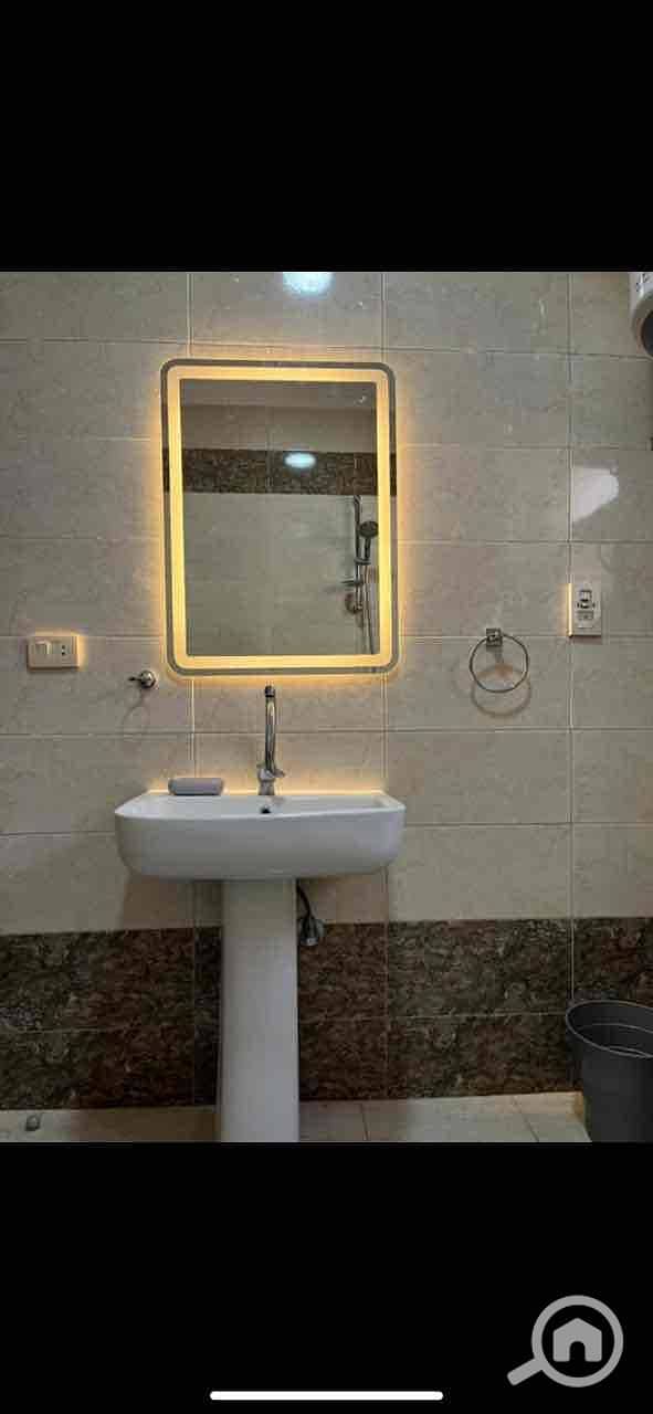 2 f59b862a-c0d6-44a1-9f73-063c7198a3fa. jpg