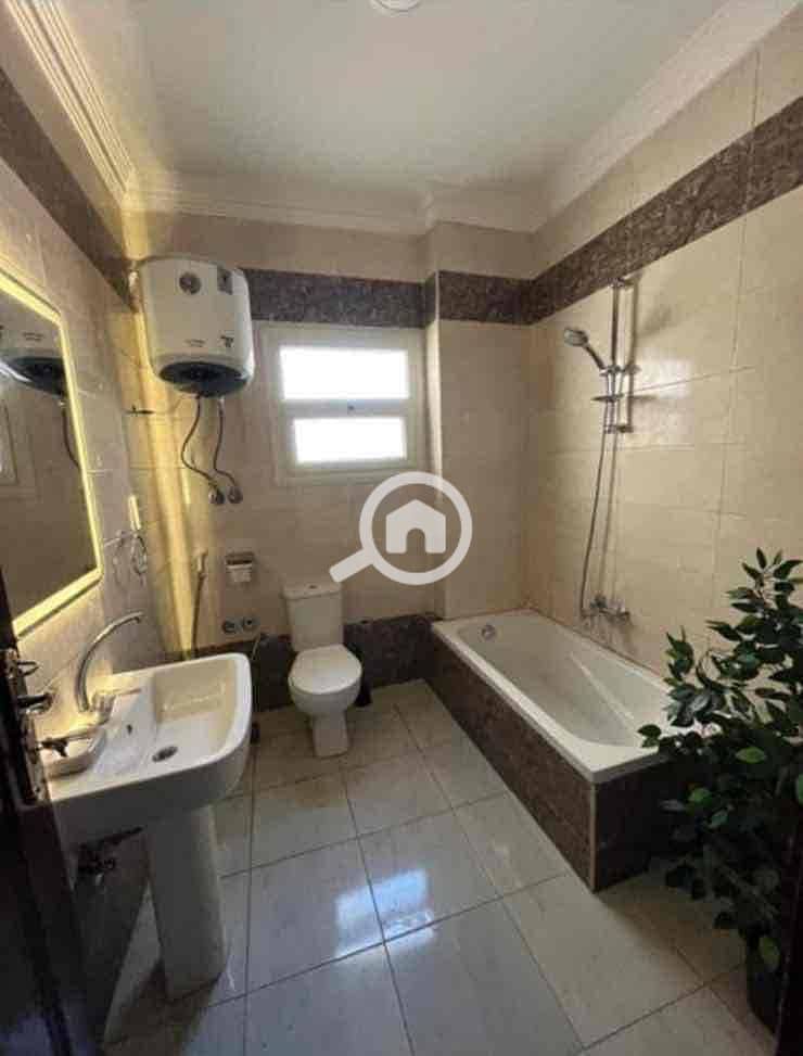 3 8216fc2d-9798-4d2f-971d-cbd02974ed09. jpg