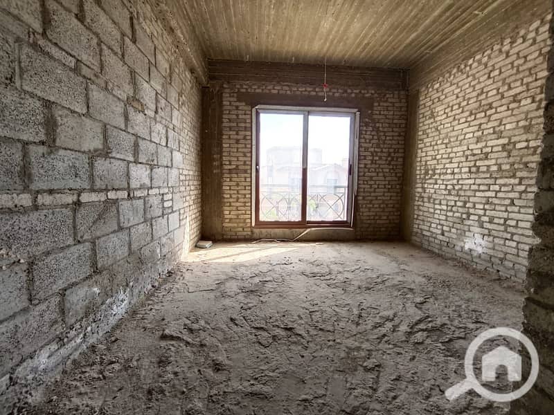 11 a79b58db-9931-4f8e-a4d3-a5149d5a7826. jpeg